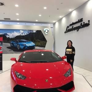 Meet your Posher, Helena